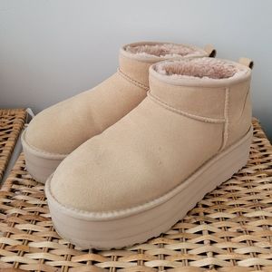 ugg classic mini platform, driftwood, size 10